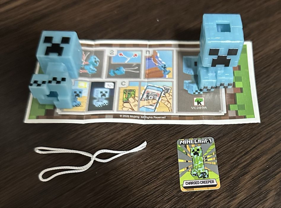 Фигурки/Игрушки kinder joy minecraft