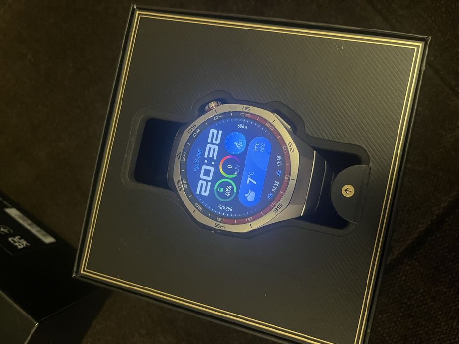 Huawei Watch GT 5 Pro 46 mm- титаниев смарт часовник в гаранция
