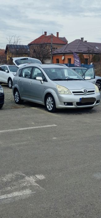 TOYOTA Corolla Verso 2005 — imagine 2