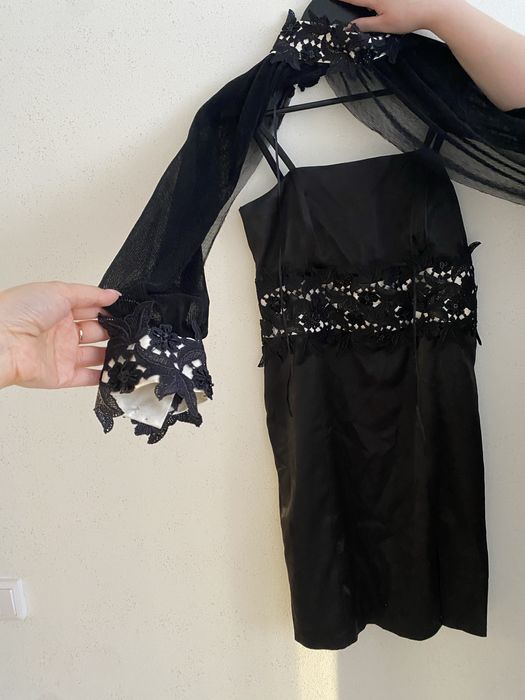 Продам платье за 1000