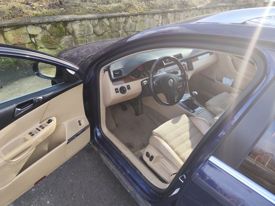 VOLKSWAGEN Passat 0 — imagine 3