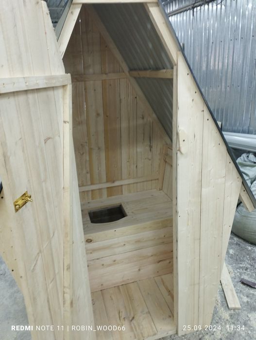 Уличный туалет продам