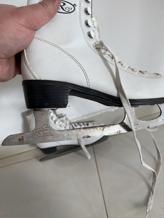 Patine gheata Marimea 38 impecabile