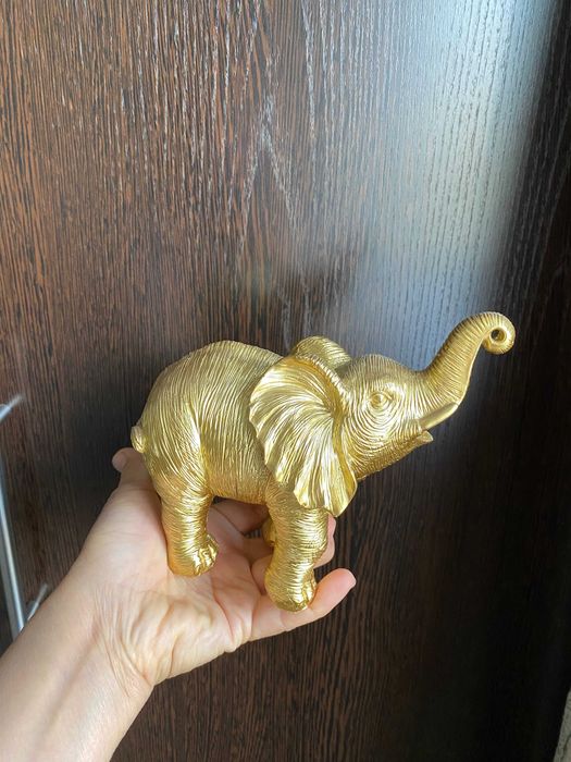 Сувениры и подсвечники