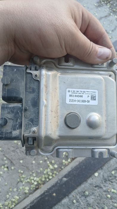 Продам ЭБУ НА НИВУ 2014 года