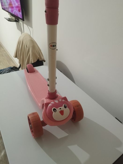 Продам детский самокат, 3-6 лет