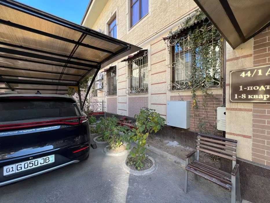 "СРОЧНО ГОРИТ‼️Новостройка Евро 4ком 145м2 Яккасарай улица Нукусская‼️