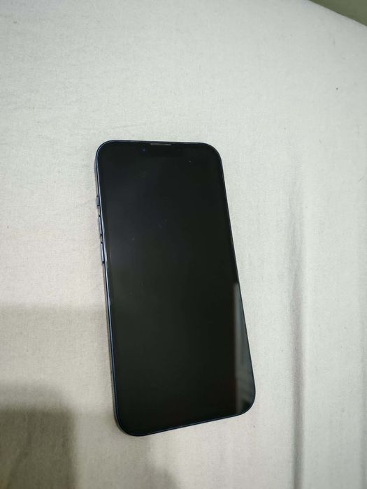 Iphone 13, Baterie 87%