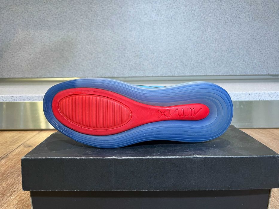 ОРИГИНАЛНИ *** Nike Air Max 720 "University Blue"
