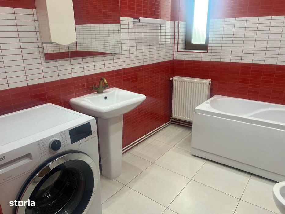 Inchiriere apartament 4 camere, de lux, modificat, Targoviste, micro 3