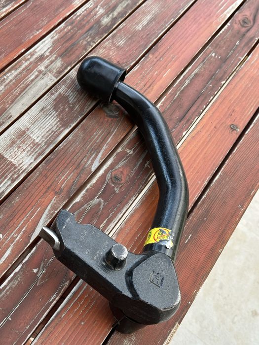 Глава за теглич Bosal, свалена от Renault