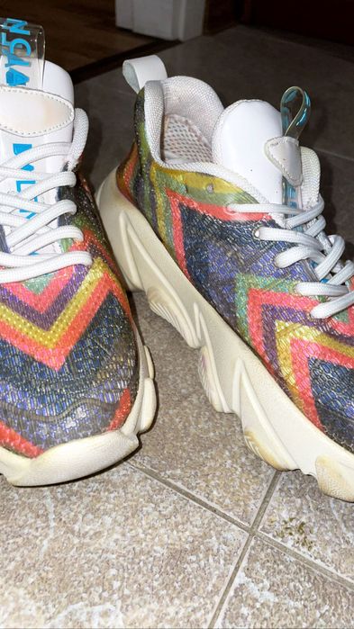 Обувь спортивная ! женская ! Кроссовки !