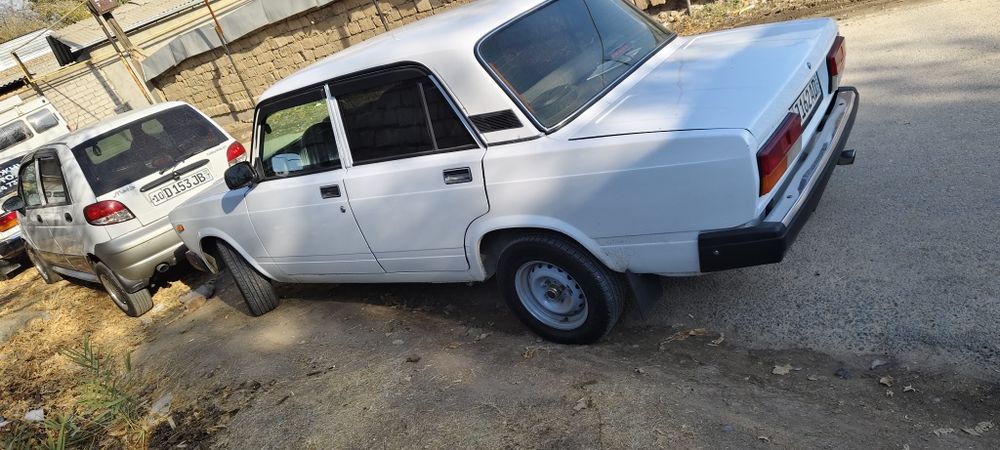 Lada 2107 sotiladi 2008  gazi bor