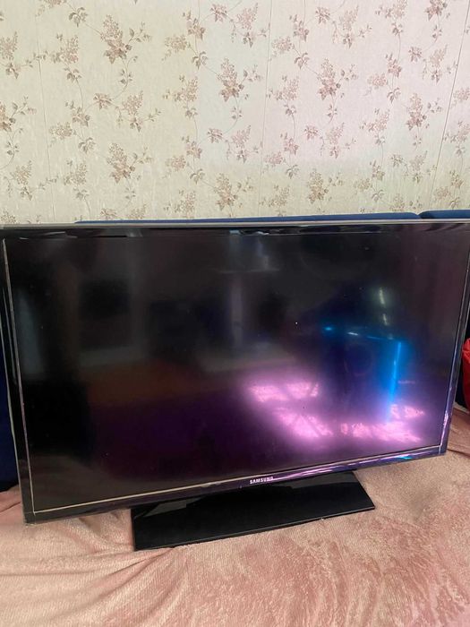 vind televizor samsung plasma de marimea 40 pe 70cm