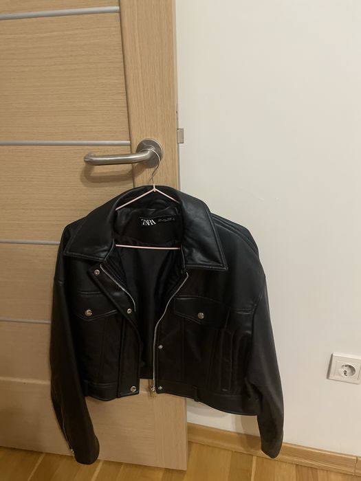 Продам женскую одежду
