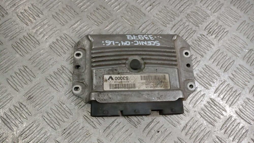 Компютър Renault Scenic 1.6i 2004г.