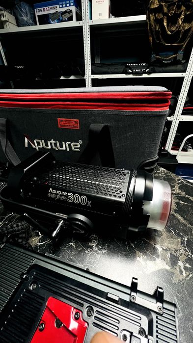 Aputure LS C300X