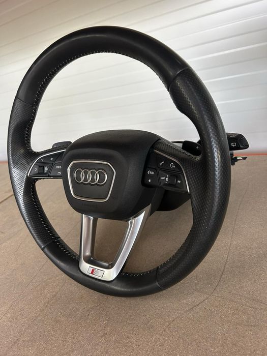 Волан с пера S linе Audi Q5