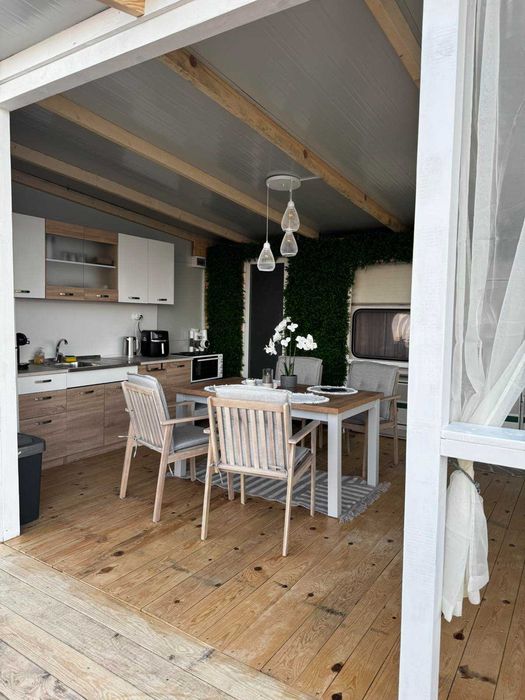 Каравана под наем Бриса