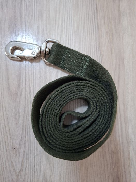 Поводок для собак