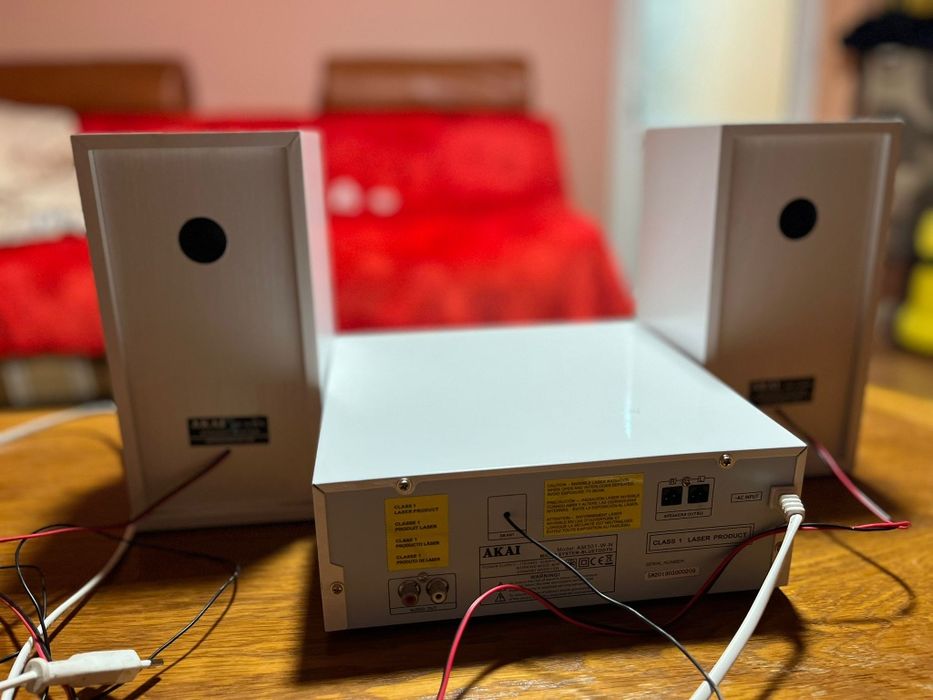 Sistem akai 301 cu bluethooh