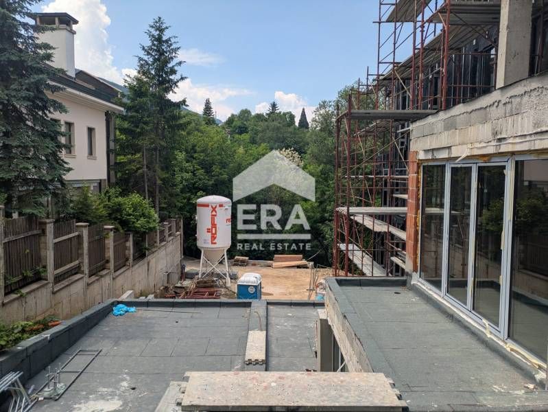 Продава се Тристаен апартамент в София, в.з. Киноцентъра - 129 кв.м за 2982 €/кв.м - Снимка #5