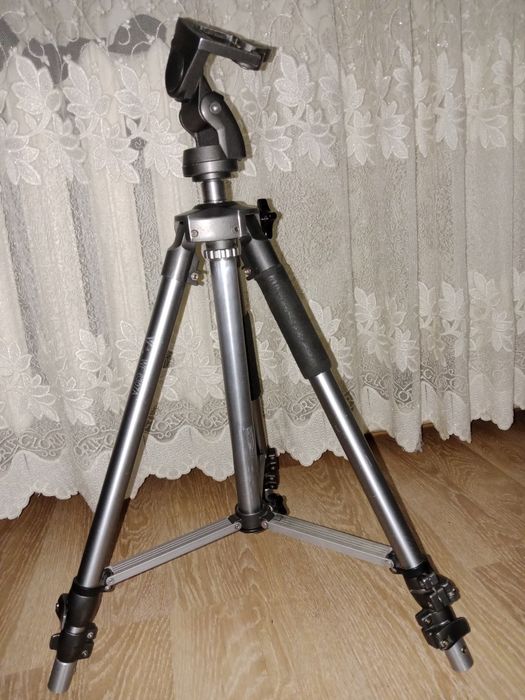 Камера Sony 2500 для той