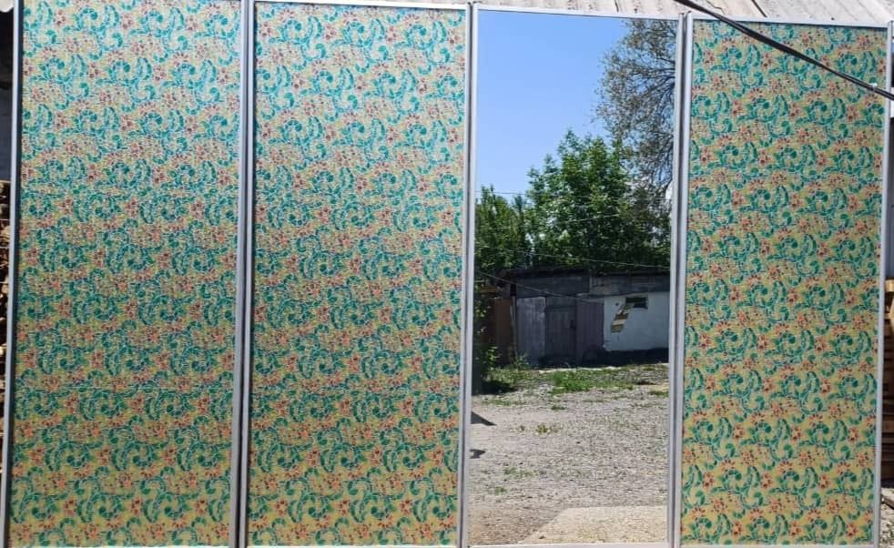 Шкаф,купейный высота 2.70,ширина 4 м