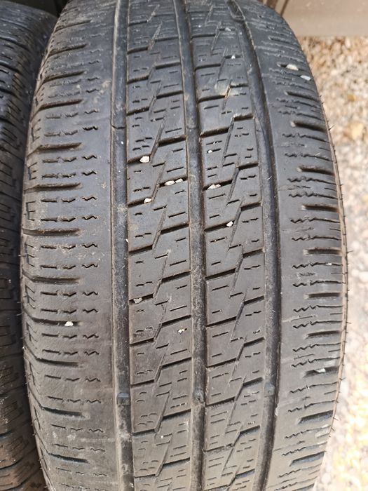 Всесезонни гуми за БУС 215/65/15С Дот 24