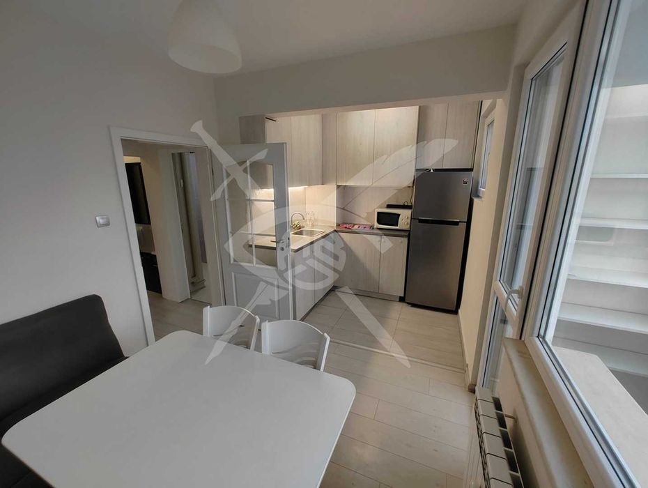 Дава се под наем Тристаен апартамент в София, Яворов - 78 кв.м за 847.62 € - Снимка #3