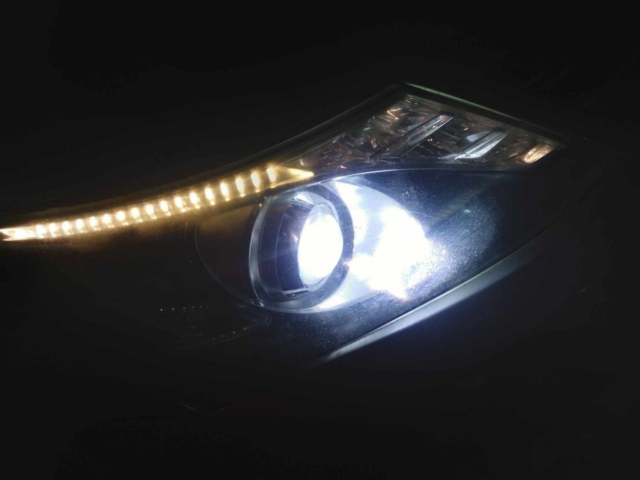 Dezmembrez 2 toyota avensis fab 2014 .si fab 2012 2.0.tdi .orice pies