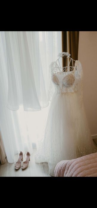 Rochie mireasa deosebita marime L