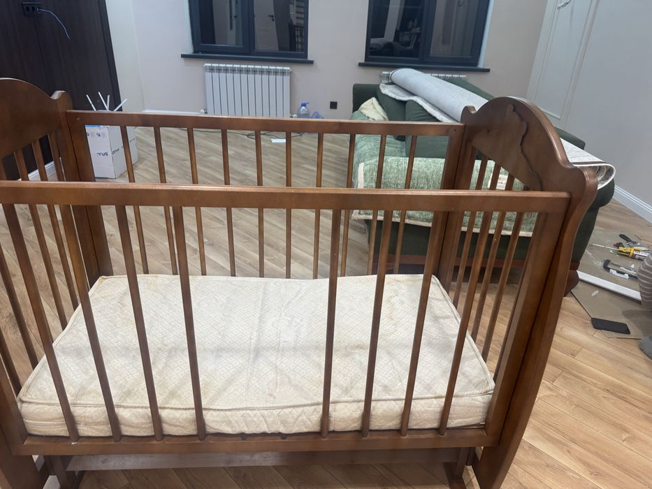 Мебель кроватик детская нехотает несколка болтов