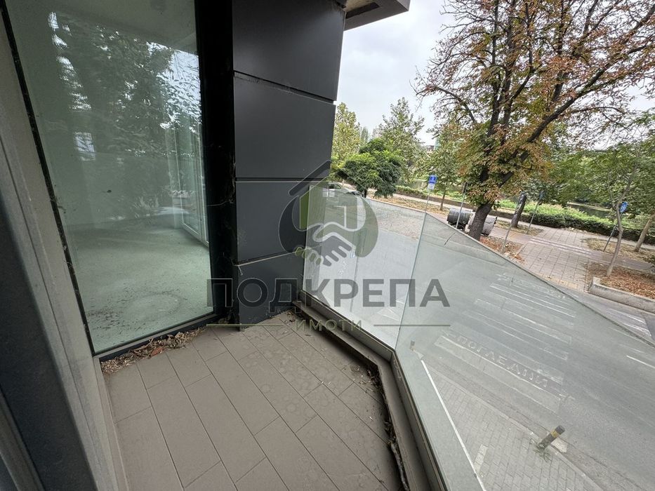 Дава се под наем Тристаен апартамент в Пловдив, Мараша - 120 кв.м за 612 € - Снимка #3