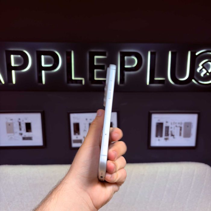 iPhone 17 Pro Max 256Gb Silver 100% Baterie + 24 Luni Garanție/ Apple Plug
