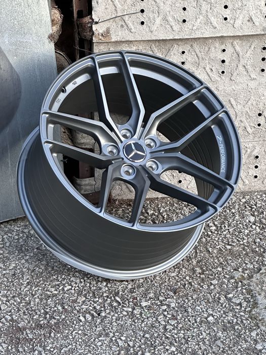 Джанти за Мерцедес Mercedes 19 “ цола 5х112 чисто нови Спорт Пакет E S