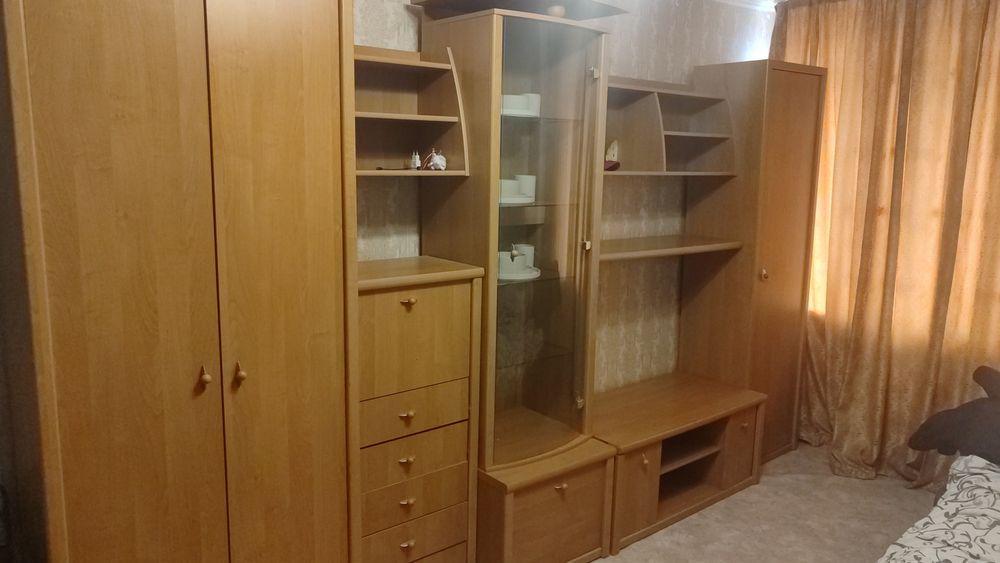 Продам Стенку б/у