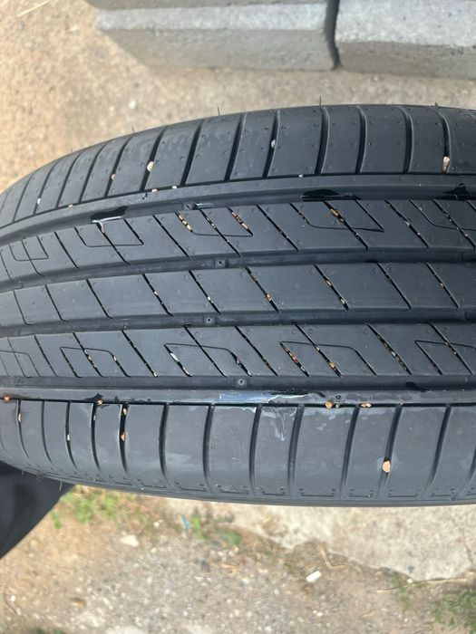 Продам резину Kumho