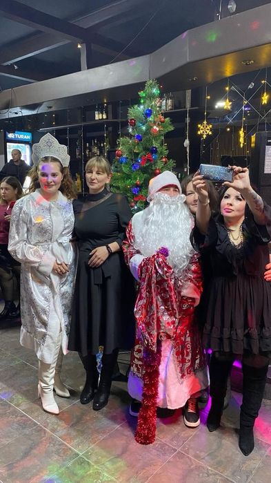 Дед мороз и снегурочка