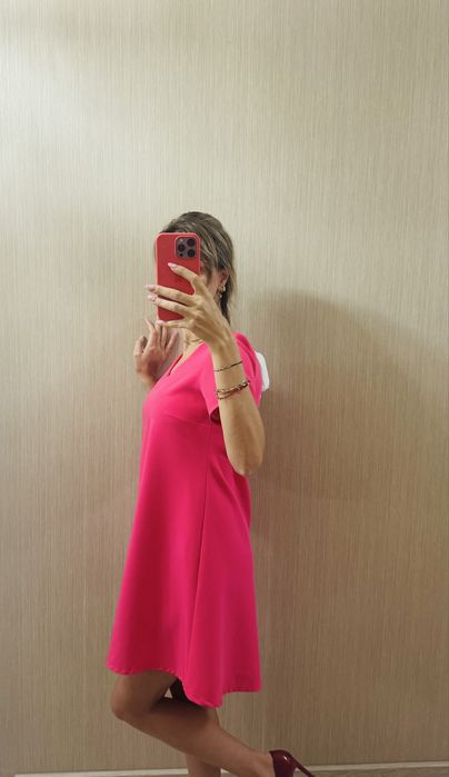 Rochita speciala, Elisabetta Franchi,  probata ,roz ,xs s ,deosebita