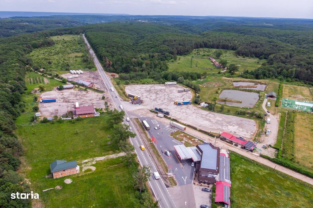 Motel, camping, piscina si lacuri de pescuit pe un teren de 49 285 mp