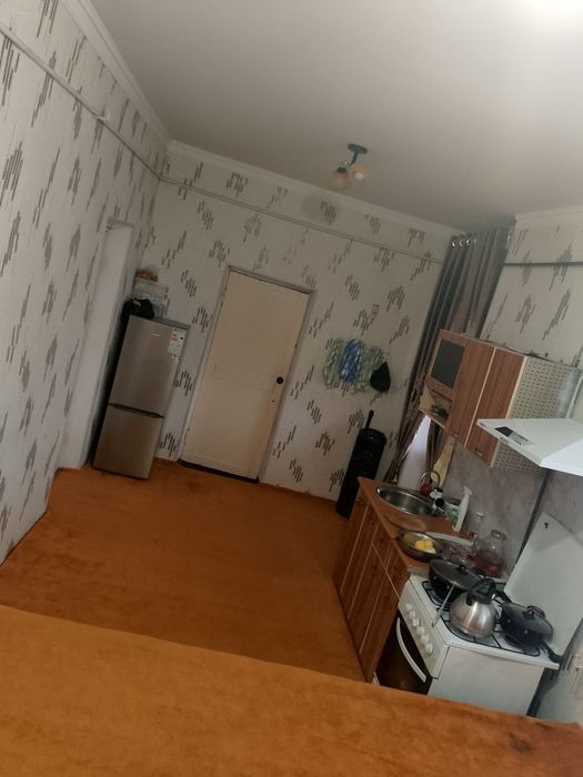 Срочно уй сотилади