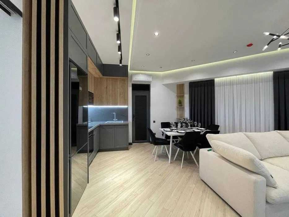 Сдам уютную 2-комнатную квартиру в центре города Solaris 2/6/12