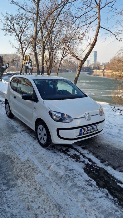 VOLKSWAGEN UP - AN 2013 - EURO 5 - 130.000 KM - Proprietar