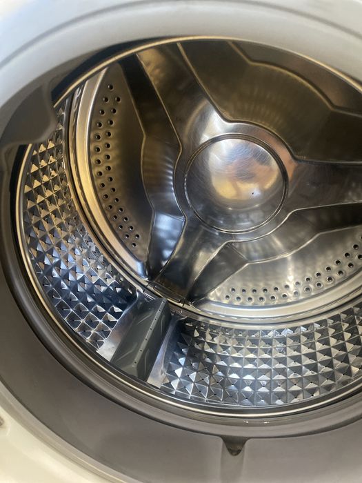 Продам стиральную машину автомат