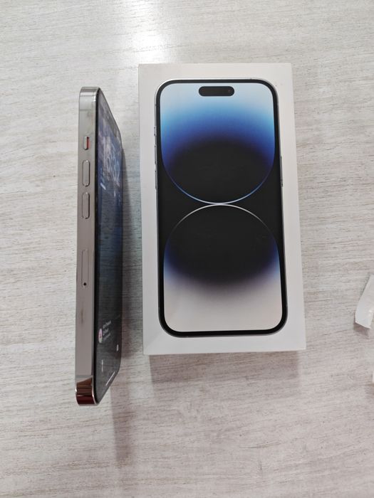 Продам IPhone 14 pro 256