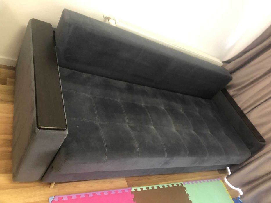 Canapea extensibila pentru living