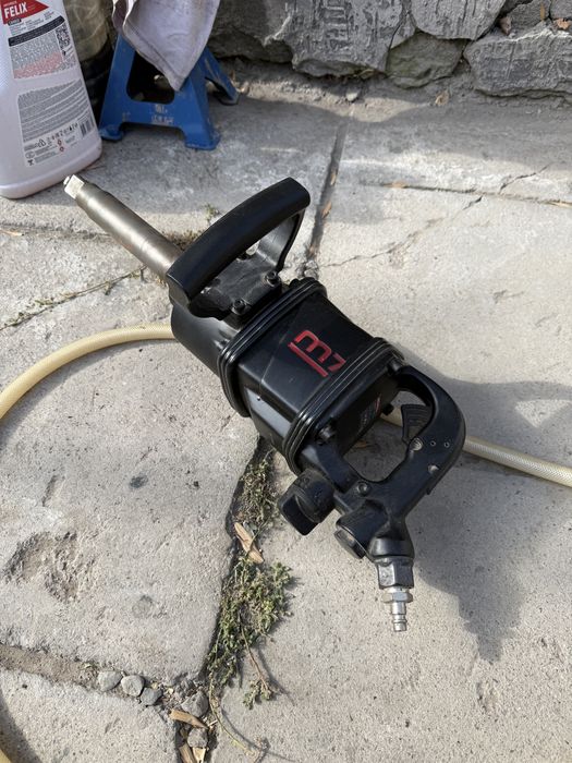 Гайковерт грузовой