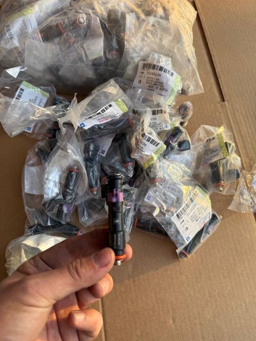 Cobalt Jentra Naxia-3 uchun Original GM injektorlar sotuvda