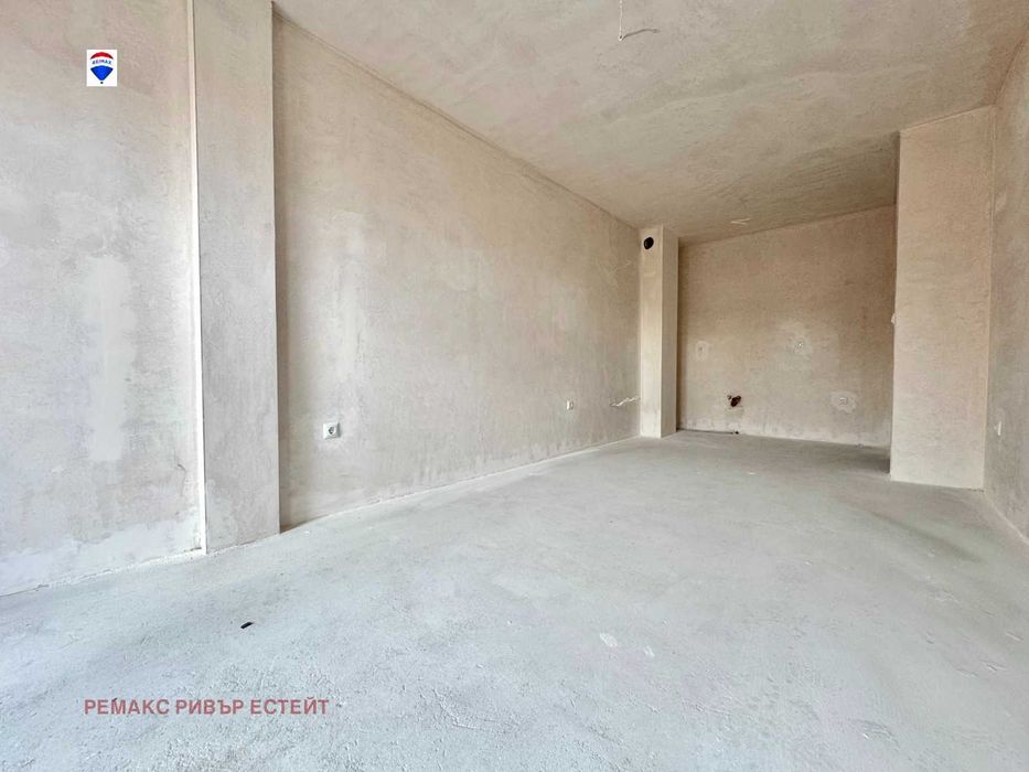 Продава се Двустаен апартамент в Русе, Широк център - 72 кв.м за 758 €/кв.м - Снимка #5